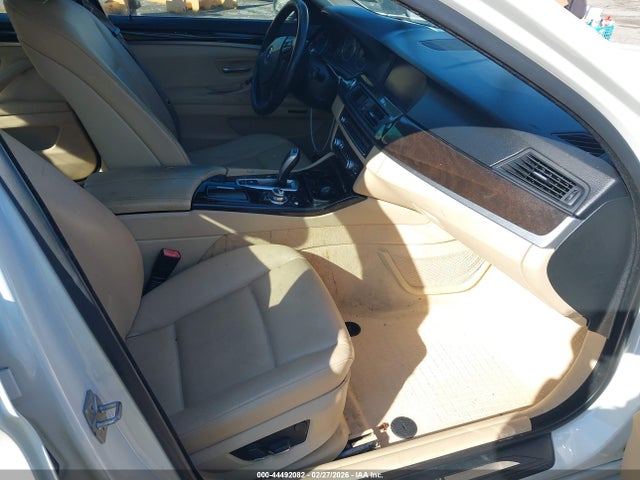2012 BMW 528I WBAXG5C53CDY28813 Photo 4