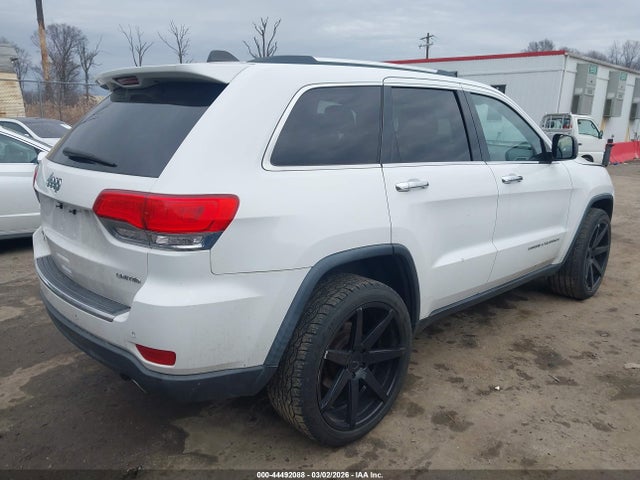 2015 JEEP GRAND CHEROKEE 1C4RJFBG4FC819876 Photo 3