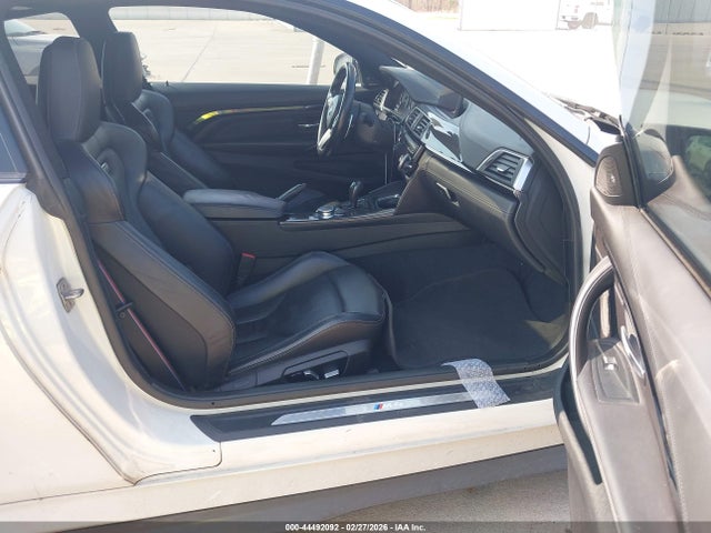 WBS3R9C31HA014324 BMW M4