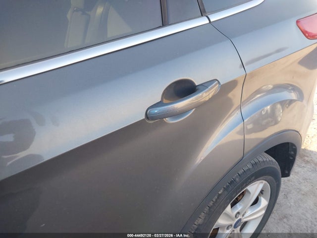 1FMCU0GXXEUA63946 Ford ESCAPE SE