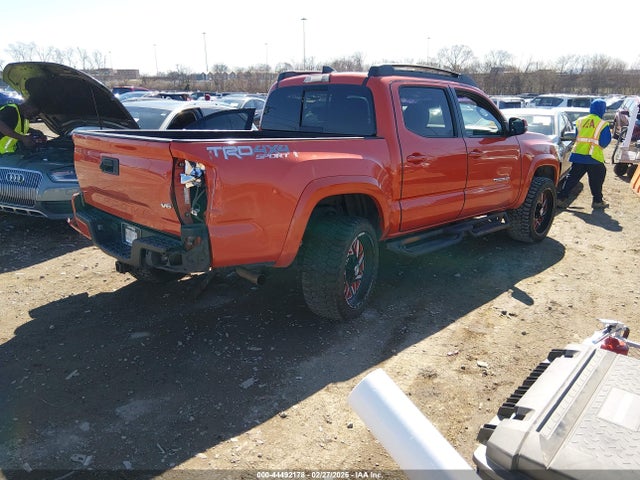 5TFCZ5AN4JX126140 Toyota Tacoma Trd Sport