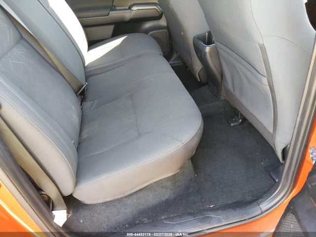 5TFCZ5AN4JX126140 Toyota Tacoma Trd Sport