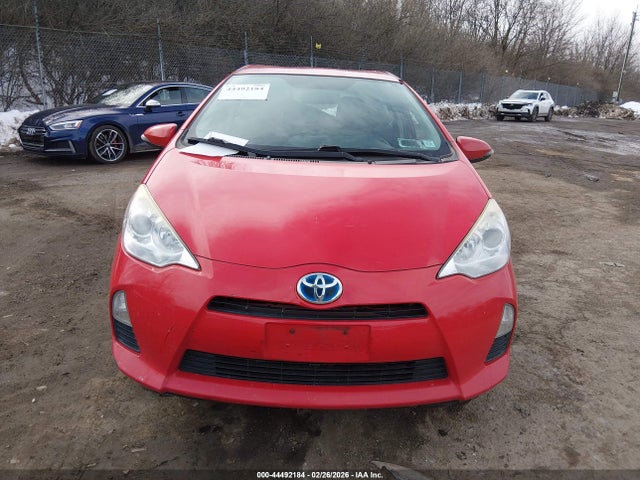 JTDKDTB36E1566980 Toyota Prius C Two
