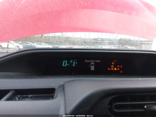 JTDKDTB36E1566980 Toyota Prius C Two