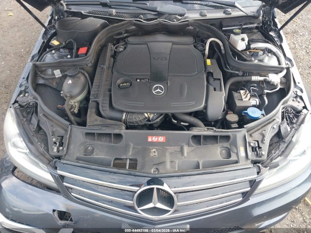 Продажа на аукционе авто 2014 Mercedes-benz C 300 Sport 4matic, vin: WDDGF8AB7EA913924, номер лота: 44492186