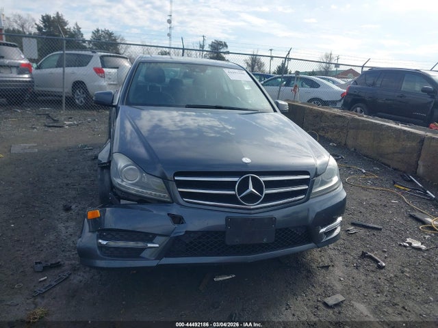 Продажа на аукционе авто 2014 Mercedes-benz C 300 Sport 4matic, vin: WDDGF8AB7EA913924, номер лота: 44492186