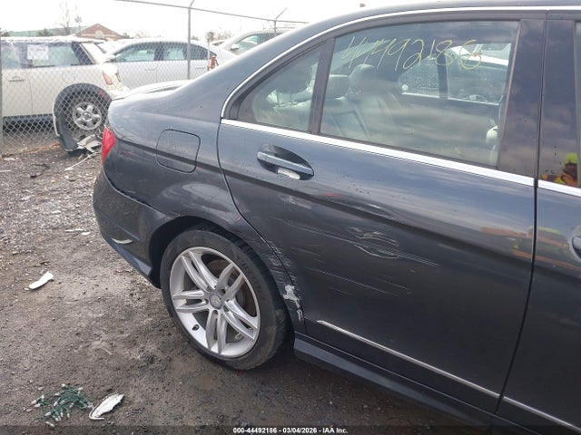 Продажа на аукционе авто 2014 Mercedes-benz C 300 Sport 4matic, vin: WDDGF8AB7EA913924, номер лота: 44492186