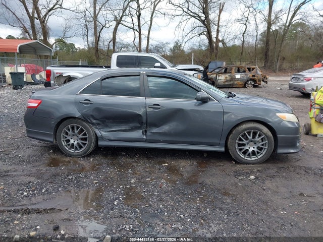 2011 Toyota Camry Se მანქანა იყიდება აუქციონზე, vin: 4T1BF3EKXBU214939, აუქციონის ნომერი: 44492188