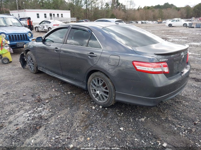 2011 Toyota Camry Se მანქანა იყიდება აუქციონზე, vin: 4T1BF3EKXBU214939, აუქციონის ნომერი: 44492188