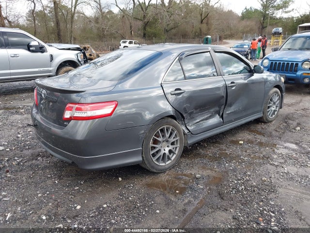 2011 Toyota Camry Se მანქანა იყიდება აუქციონზე, vin: 4T1BF3EKXBU214939, აუქციონის ნომერი: 44492188