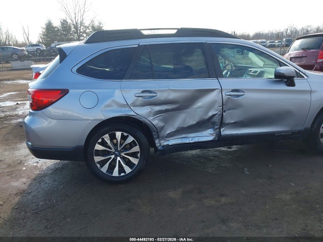2015 Subaru Outback 2.5i Limited მანქანა იყიდება აუქციონზე, vin: 4S4BSBLC6F3236840, აუქციონის ნომერი: 44492193