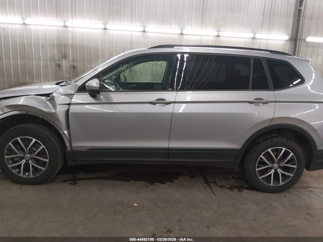 Продажа на аукционе авто 2021 Volkswagen Tiguan 2.0t S, vin: 3VV0B7AX2MM005090, номер лота: 44492198