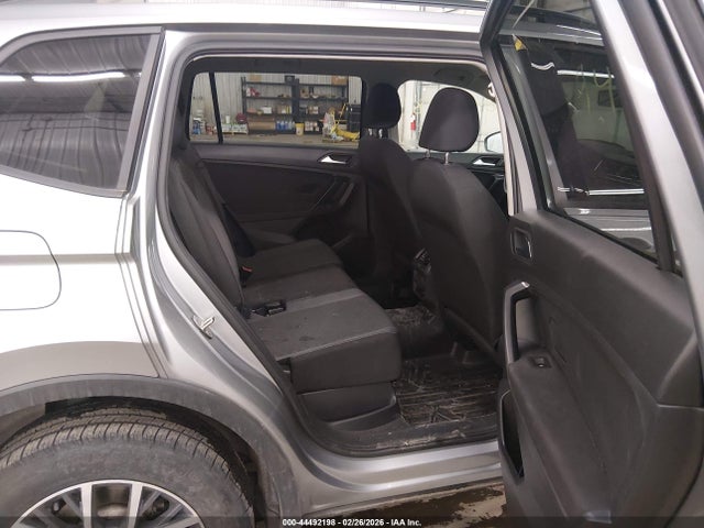Продажа на аукционе авто 2021 Volkswagen Tiguan 2.0t S, vin: 3VV0B7AX2MM005090, номер лота: 44492198