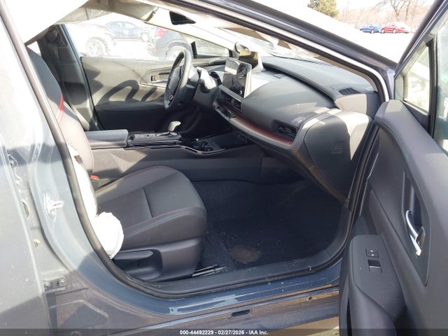 2024 TOYOTA PRIUS PRIME JTDACACU7R3026316 Photo 4