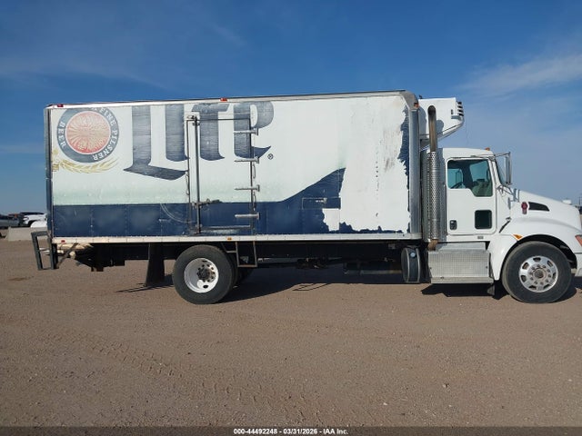 44492248 :رقم المزاد ، 2NKHHJ6X3EM410726 vin ، 2014 Kenworth Construction T270 مزاد بيع