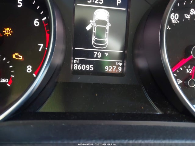 2016 Volkswagen Passat 1.8t S მანქანა იყიდება აუქციონზე, vin: 1VWAS7A39GC010693, აუქციონის ნომერი: 44492251