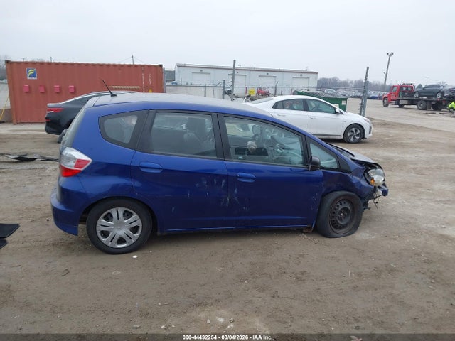 44492254 :رقم المزاد ، JHMGE8H25AS004554 vin ، 2010 Honda Fit مزاد بيع
