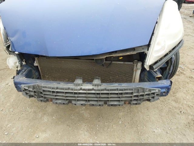 44492254 :رقم المزاد ، JHMGE8H25AS004554 vin ، 2010 Honda Fit مزاد بيع