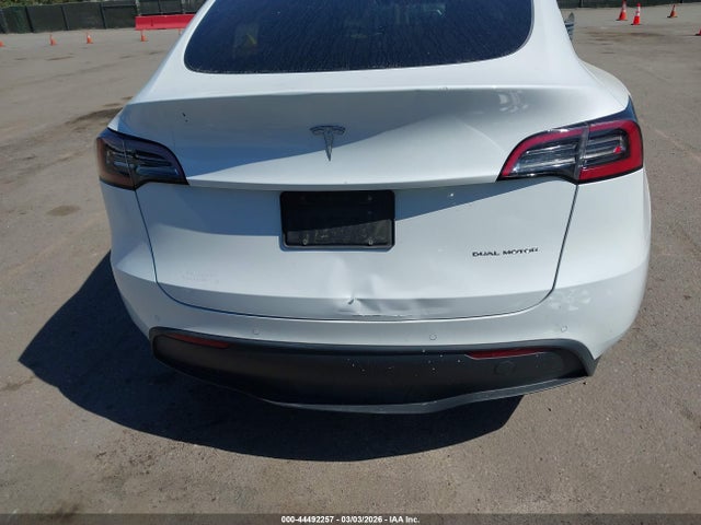 5YJYGDEE5MF281228 Tesla Model Y Long Range Dual Motor All-wheel Drive