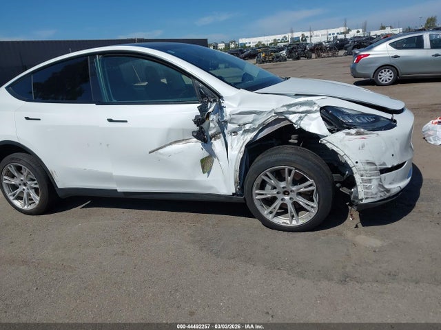 5YJYGDEE5MF281228 Tesla Model Y Long Range Dual Motor All-wheel Drive
