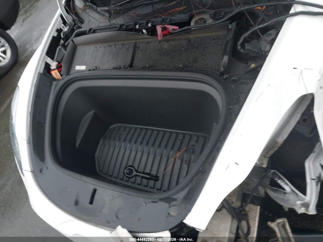Продаж на аукціоні авто 2024 Tesla Model Y Long Range Dual Motor All-wheel Drive, vin: 7SAYGDEE7RA325446, номер лоту: 44492263