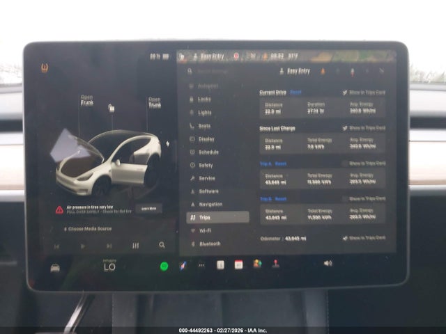 Продаж на аукціоні авто 2024 Tesla Model Y Long Range Dual Motor All-wheel Drive, vin: 7SAYGDEE7RA325446, номер лоту: 44492263