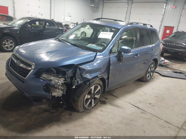 2018 SUBARU FORESTER JF2SJAGC3JH530110 Photo 1