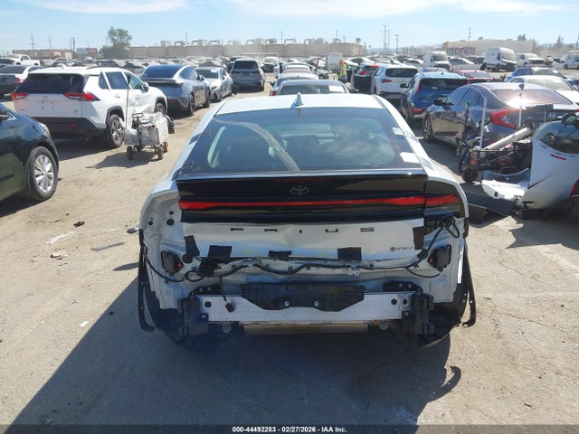 JTDACAAU0S3059182 Toyota Prius Le
