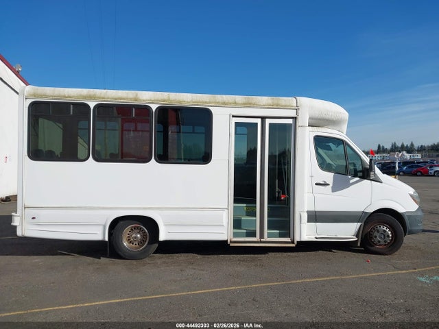 Mercedes-Benz Sprinter 3500 2016 WDAPF4DC3G9698203 Image 13