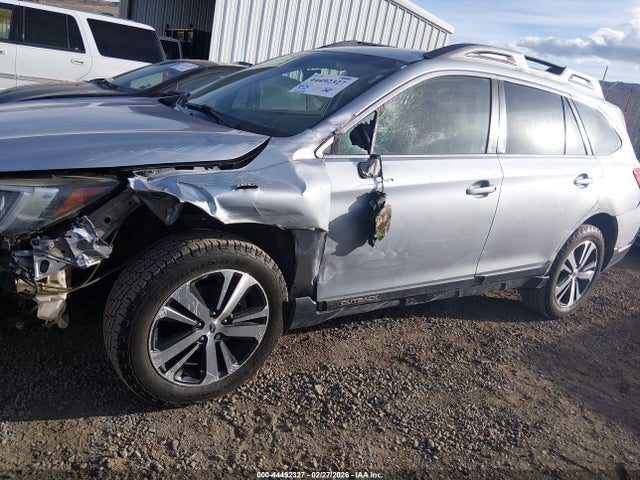 4S4BSAJC8K3279292 Subaru Outback 2.5i Limited