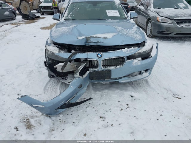 Aukcja sprzedaży 2014 Bmw 320i Xdrive, vin: WBA3C3C57EF987047, numer aukcji: 44492328