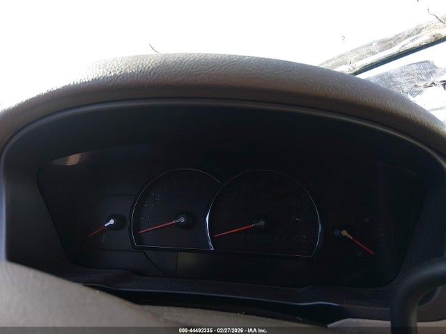 44492335 :رقم المزاد ، 1G6KD57YX6U151910 vin ، 2006 Cadillac Dts Standard مزاد بيع