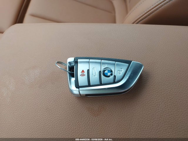 Продажа на аукционе авто 2025 Bmw 330i Xdrive, vin: 3MW89CW02S8F22426, номер лота: 44492336