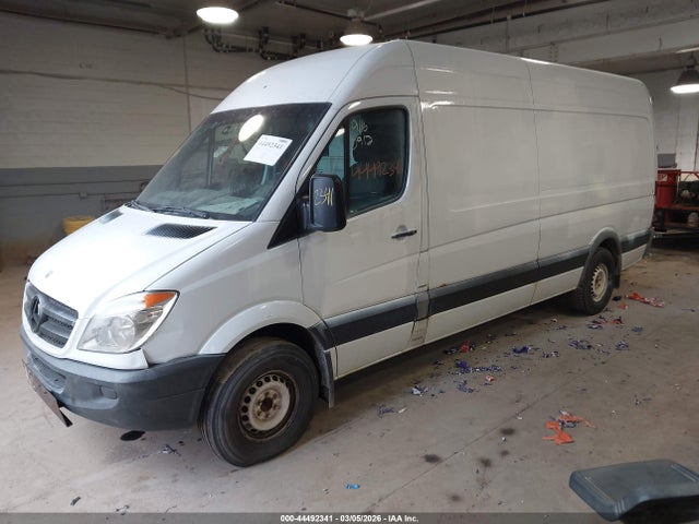44492341 :رقم المزاد ، WD3PE8CB3C5682014 vin ، 2012 Mercedes-benz Sprinter 2500 High Roof مزاد بيع