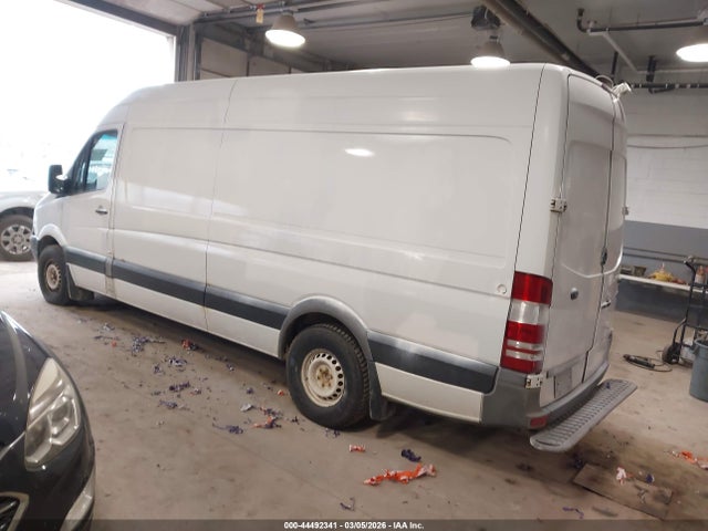 44492341 :رقم المزاد ، WD3PE8CB3C5682014 vin ، 2012 Mercedes-benz Sprinter 2500 High Roof مزاد بيع