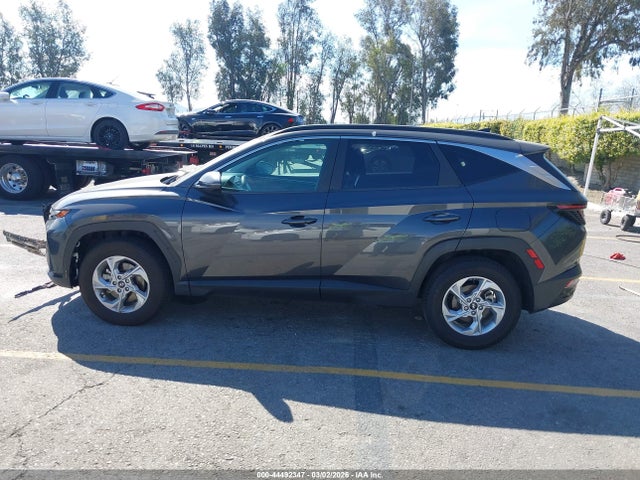 44492347 :رقم المزاد ، 5NMJBCAE1NH080622 vin ، 2022 Hyundai Tucson Sel مزاد بيع