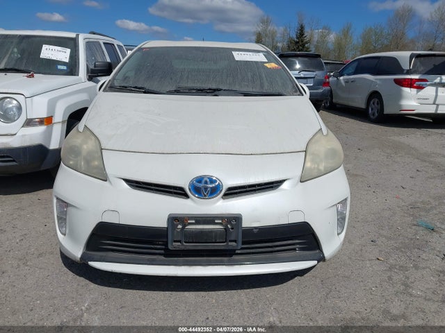 JTDKN3DU8E1741507 Toyota Prius Two