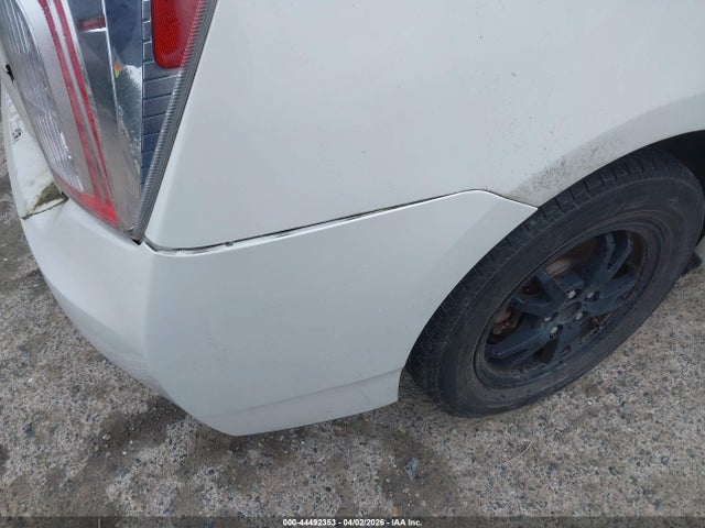 Toyota Prius Two 2014 JTDKN3DU3E1763818 Image 14