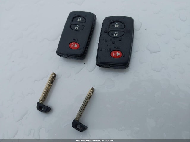 Toyota Prius Three 2014 JTDKN3DU7E0371009 Image 11