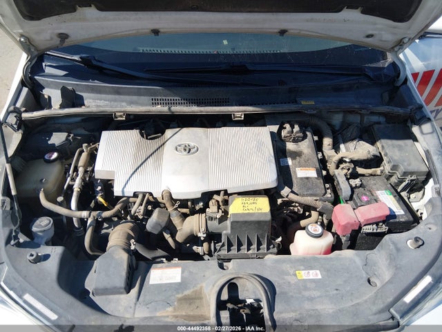 Toyota Prius Two 2018 JTDKBRFU2J3062369 Image 8