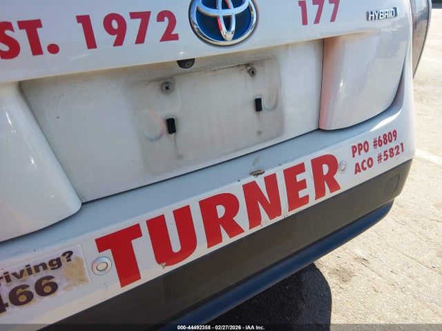 Toyota Prius Two 2018 JTDKBRFU2J3062369 Image 12