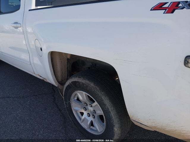 3GCUKRECXJG120551 Chevrolet Silverado 1500 1lt