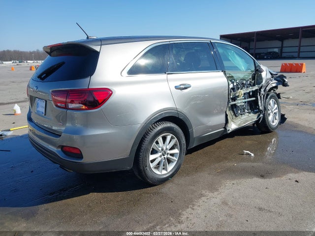 Продаж на аукціоні авто 2019 Kia Sorento 2.4l Lx, vin: 5XYPG4A32KG542675, номер лоту: 44492402