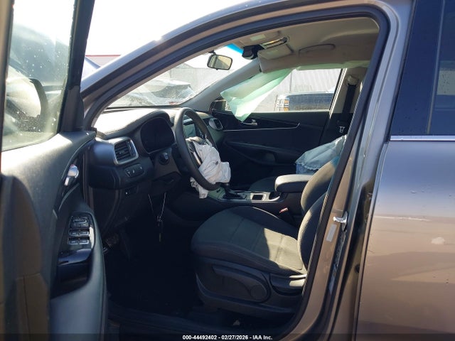 Продаж на аукціоні авто 2019 Kia Sorento 2.4l Lx, vin: 5XYPG4A32KG542675, номер лоту: 44492402