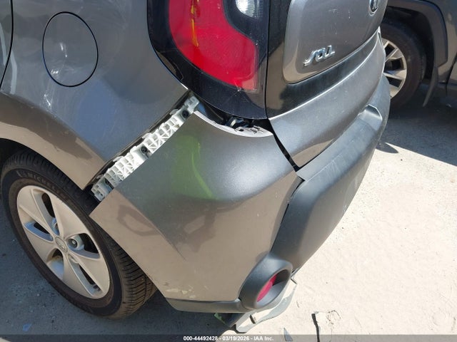 KNDJN2A2XG7317173 KIA Soul