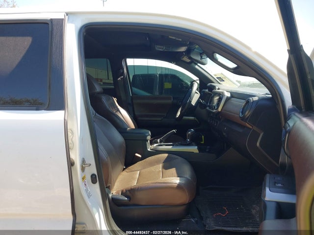 5TFGZ5AN0GX046005 Toyota Tacoma Limited
