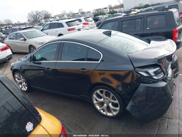 44492458 :رقم المزاد ، 2G4GT5GX2F9118924 vin ، 2015 Buick Regal Gs مزاد بيع