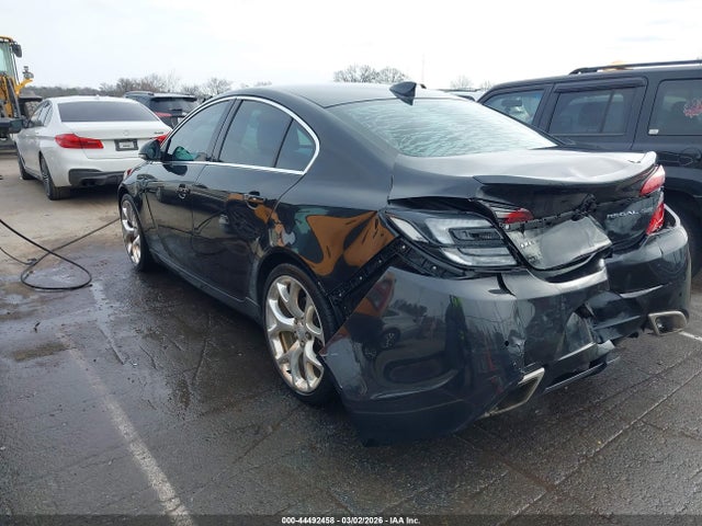 44492458 :رقم المزاد ، 2G4GT5GX2F9118924 vin ، 2015 Buick Regal Gs مزاد بيع