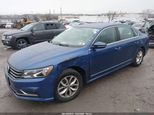 1VWAT7A39HC000583 Volkswagen Passat 1.8t S