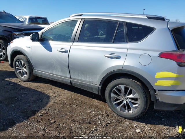 2016 TOYOTA RAV4 HYBRID JTMRJREV5GD034709 Photo 2